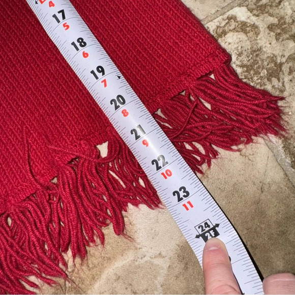 Women’s Vintage Red Feed David High Neck Sweater with Fringe Details Size: M - Picture 14 of 16